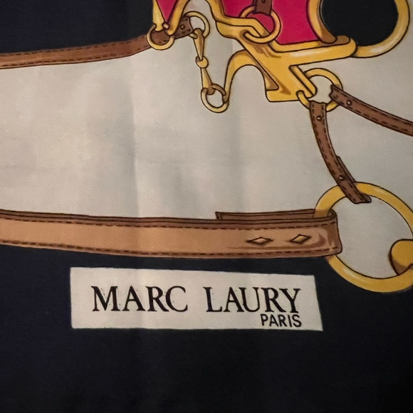 Scarf Marc Laury Paris - Picture 3 of 3